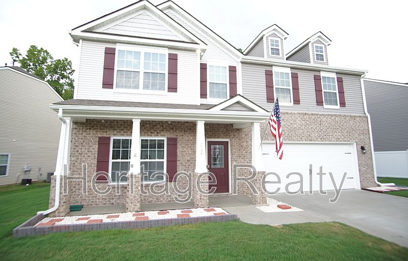 1st image of 1537 Sergeant Ln