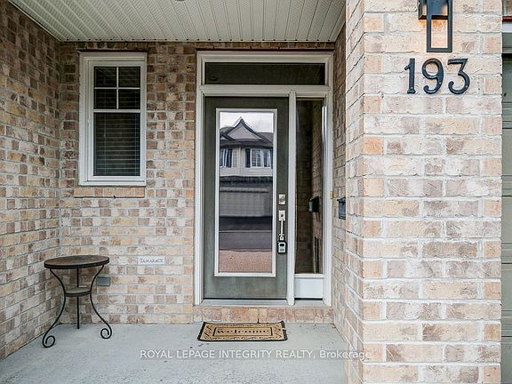 3rd image of 193 Mojave Cres