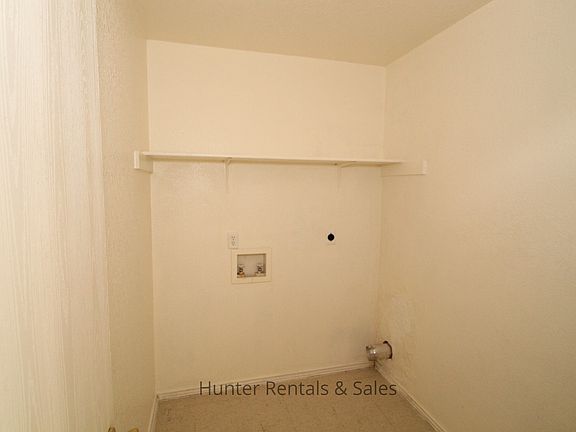 4th image of 4504 Jeff Scott Dr APT C