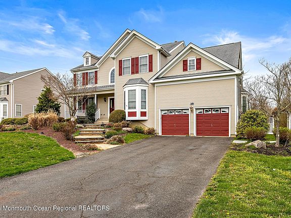 4th image of 318 Vassar Drive