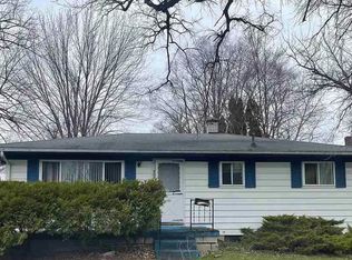 903 Randolph St, Saginaw, MI 48601