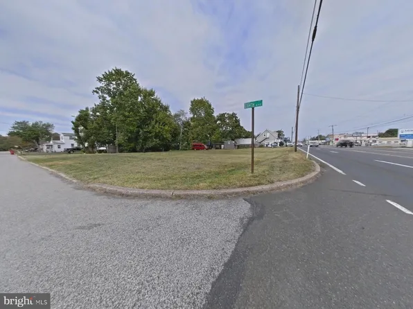 8th Avenue & York Rd, Warminster, PA 18974