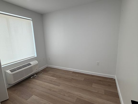 5th image of 492 Market St #103