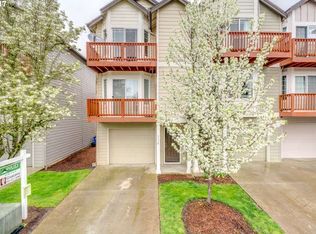 4458 NE Nicholson Loop, Vancouver, WA 98661