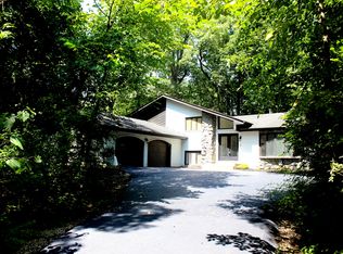 2001 Oakview Ct, New Lenox, IL 60451