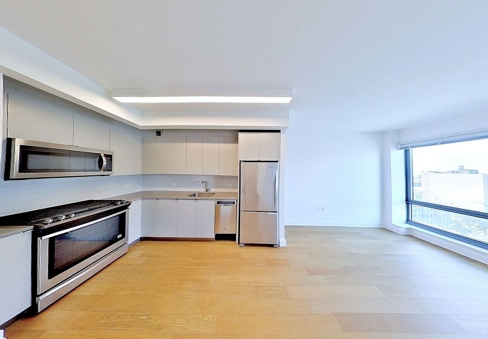 1st image of 535 Carlton Ave APT 1009