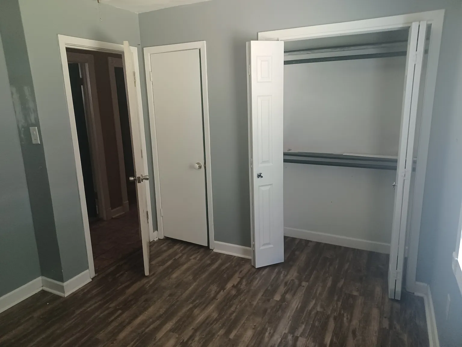 3 bed, 1.5 bath, 1400 sqft, $1,600 — Photo 4
