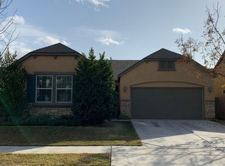 635 Firenze St, Lemoore, CA 93245