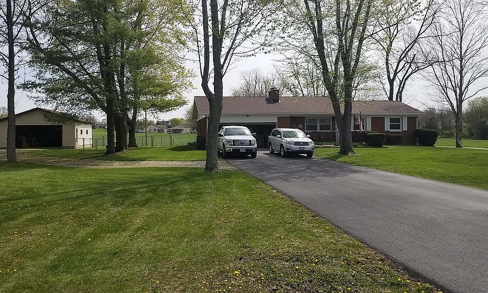 1st image of 6734 Lewisburg Ozias Rd