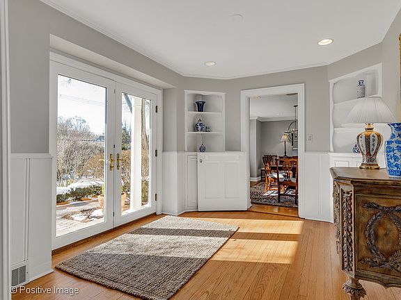 3rd image of 130 S Prospect Ave