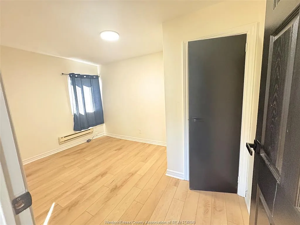 1 bed, $1,300 — Photo 1