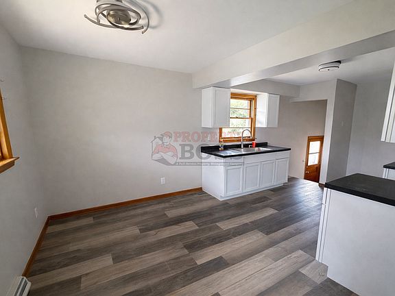 5th image of 4408 Elm Ave