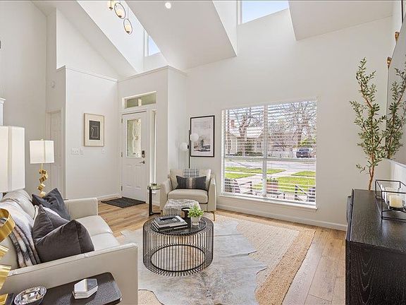 2nd image of 1205 S Main St