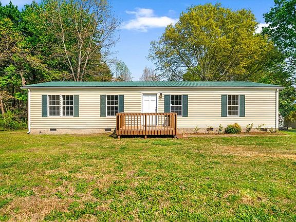 2nd image of 775 Ridgeview Cir