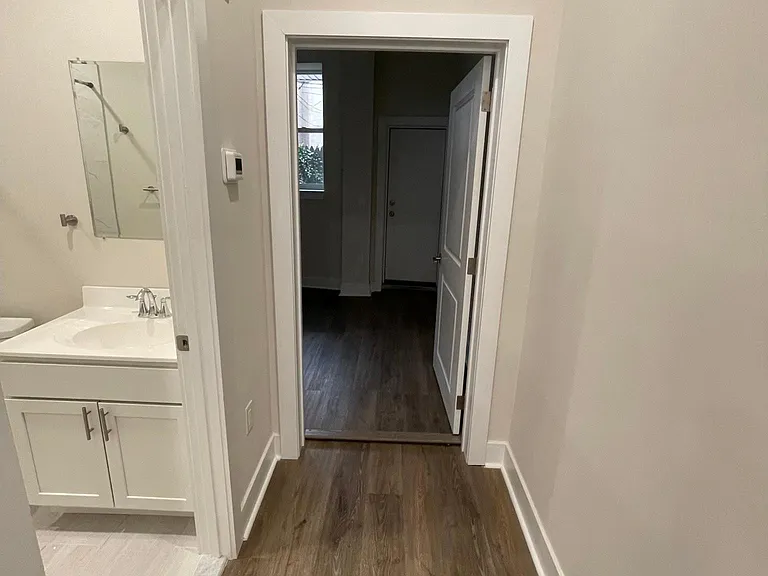 507 Christian St — Photo 10
