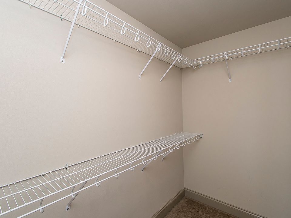 1st image of 41424 Creekstone Ave