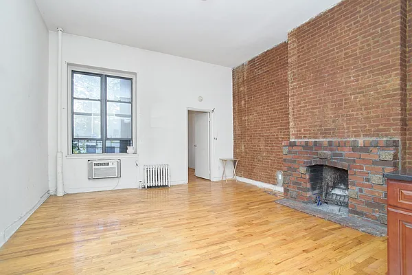 Rented by Living New York | media 2