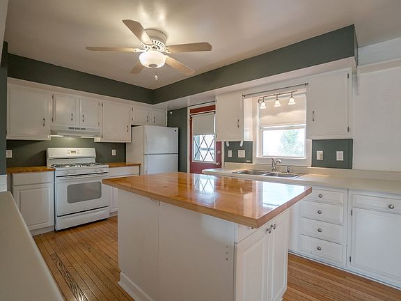 5th image of 1904 E 38th Pl