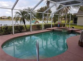 11313 Lake Cypress Loop, Fort Myers, FL 33913