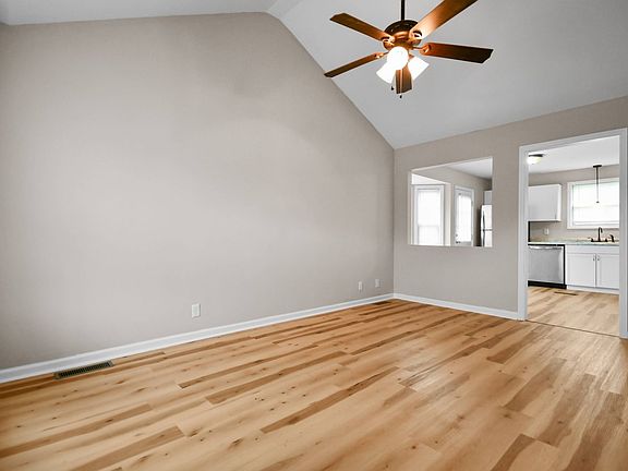 2nd image of 134 Monarch Ln