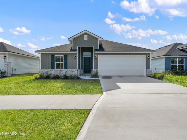 8346 HELMSLEY Boulevard, Jacksonville, FL 32219