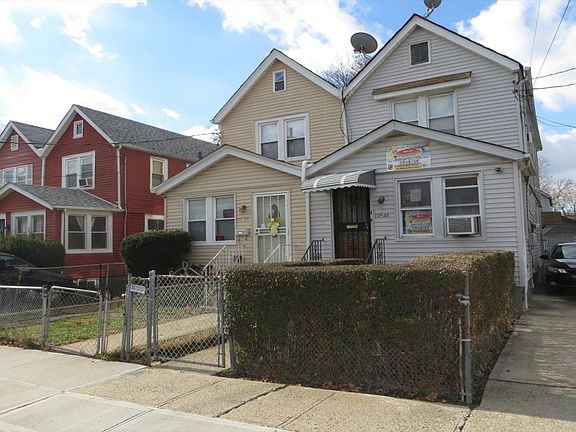 3rd image of 11724 202nd St