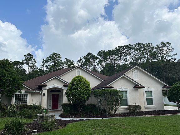 2nd image of 613 Lavender Ln
