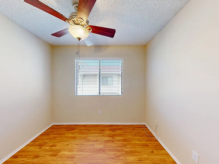 2532hu — Photo 12