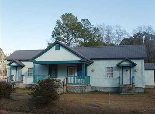 605 Bennett Dr, Chipley, FL 32428