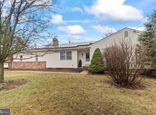 554 W Scotch Rd, Pennington, NJ 08534