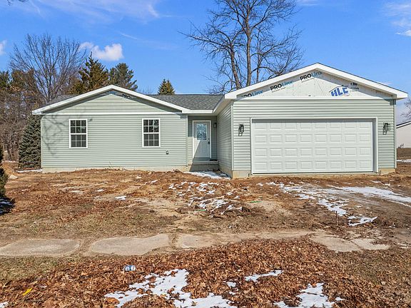 2nd image of 522 Oxford Rd