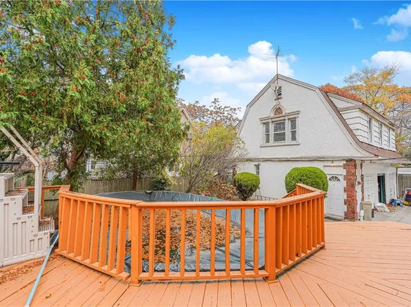 33 Wellington Court image 31 of 39