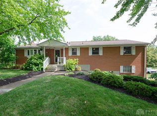 855 E David Rd, Dayton, OH 45429