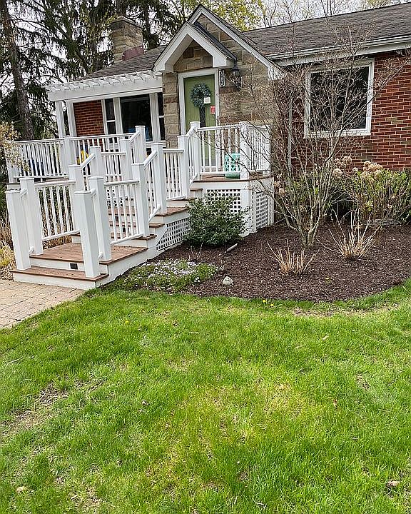 2nd image of 682 Trinway Dr