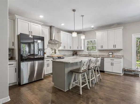12547 Smiths Neck Rd, Carrollton, VA 23314
