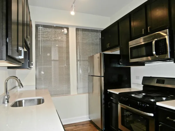 2612 W Augusta Blvd, Chicago, IL