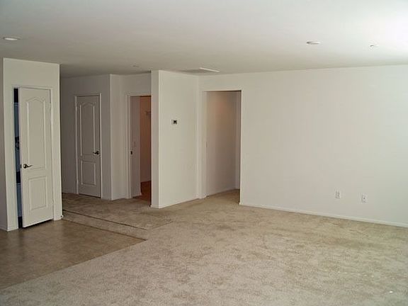 4th image of 11894 Citadel Ave