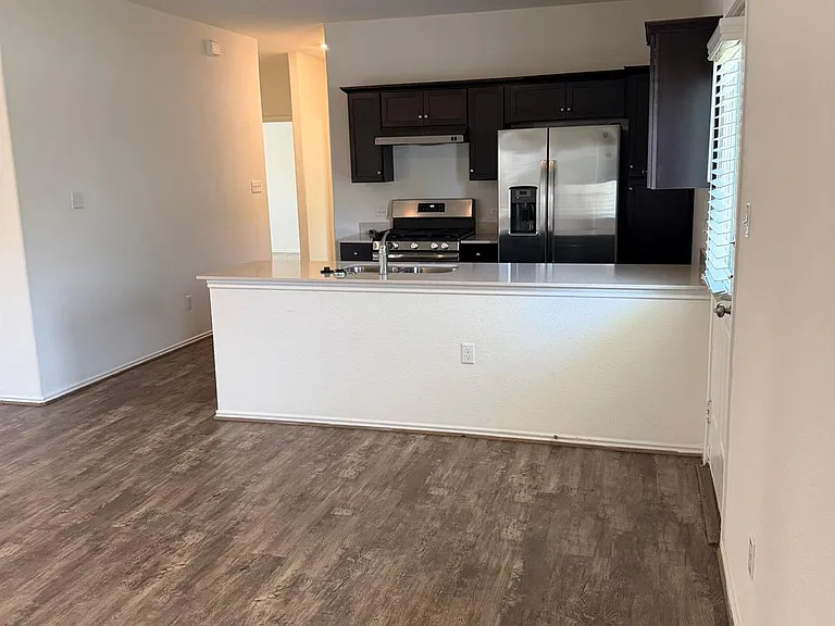 109 High Hill Cv — Photo 5