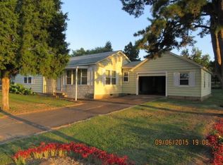 107 Oklahoma Ave, Arkoma, OK 74901