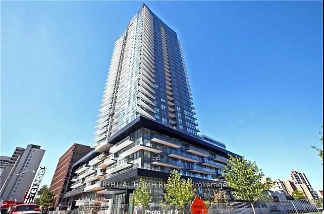 30 Roehampton Ave #2802 — Photo 1