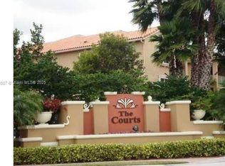 6380 NW 114th Ave APT 332, Doral, FL 33178