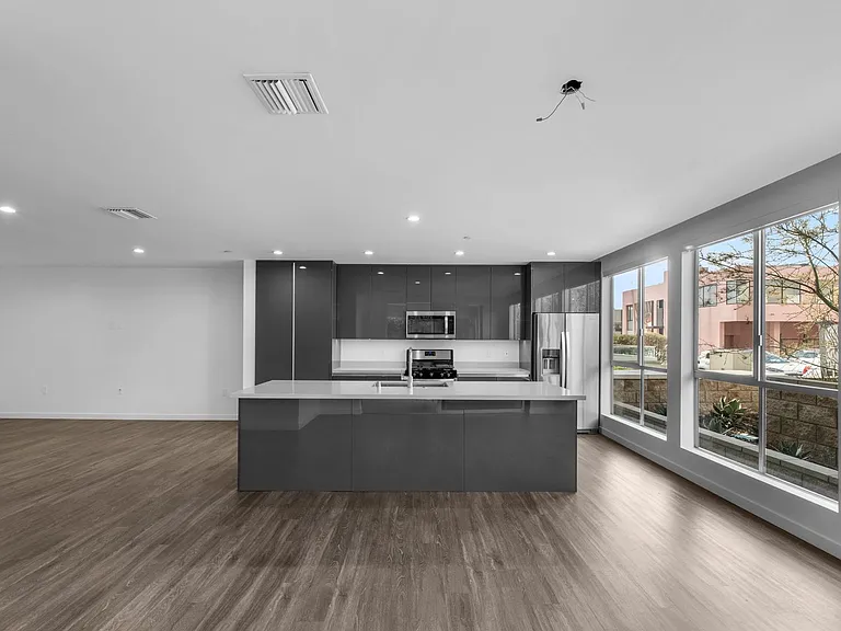 TALA Residences at Sweetzer — Photo 29