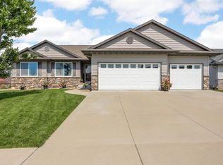 3440 Montgomery Cir, Marion, IA 52302
