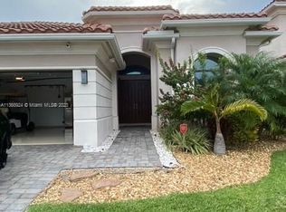 8251 Canopy Ter, Pompano Beach, FL 33076