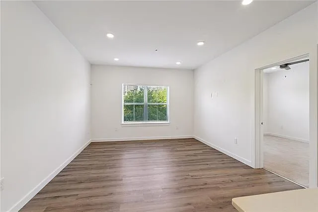 2100 Saint Thomas St #205 — Photo 5