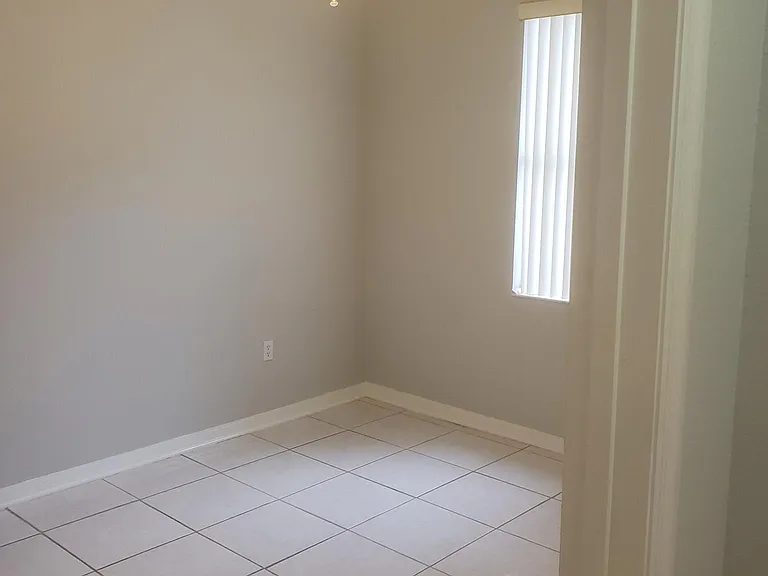 9967 Shadow Creek Dr — Photo 24