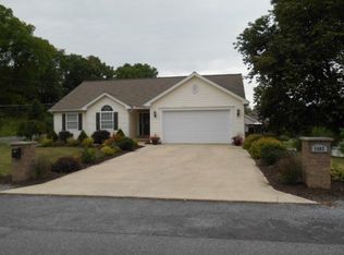 1003 Edgewood Dr, Duncansville, PA 16635