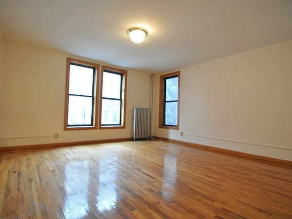 2nd image of 60 W 129th St APT 3D