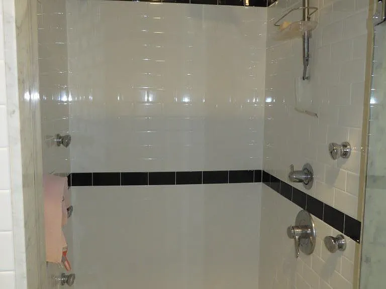 16 Washington St #302 — Photo 5