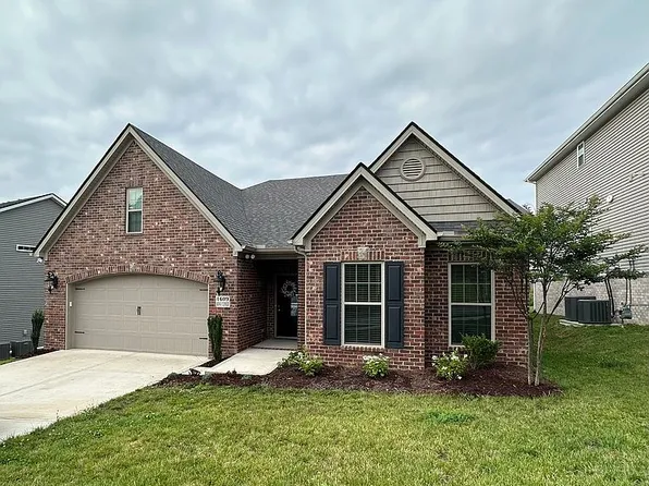 1609 Ridge Climber Rd, Knoxville, TN 37922